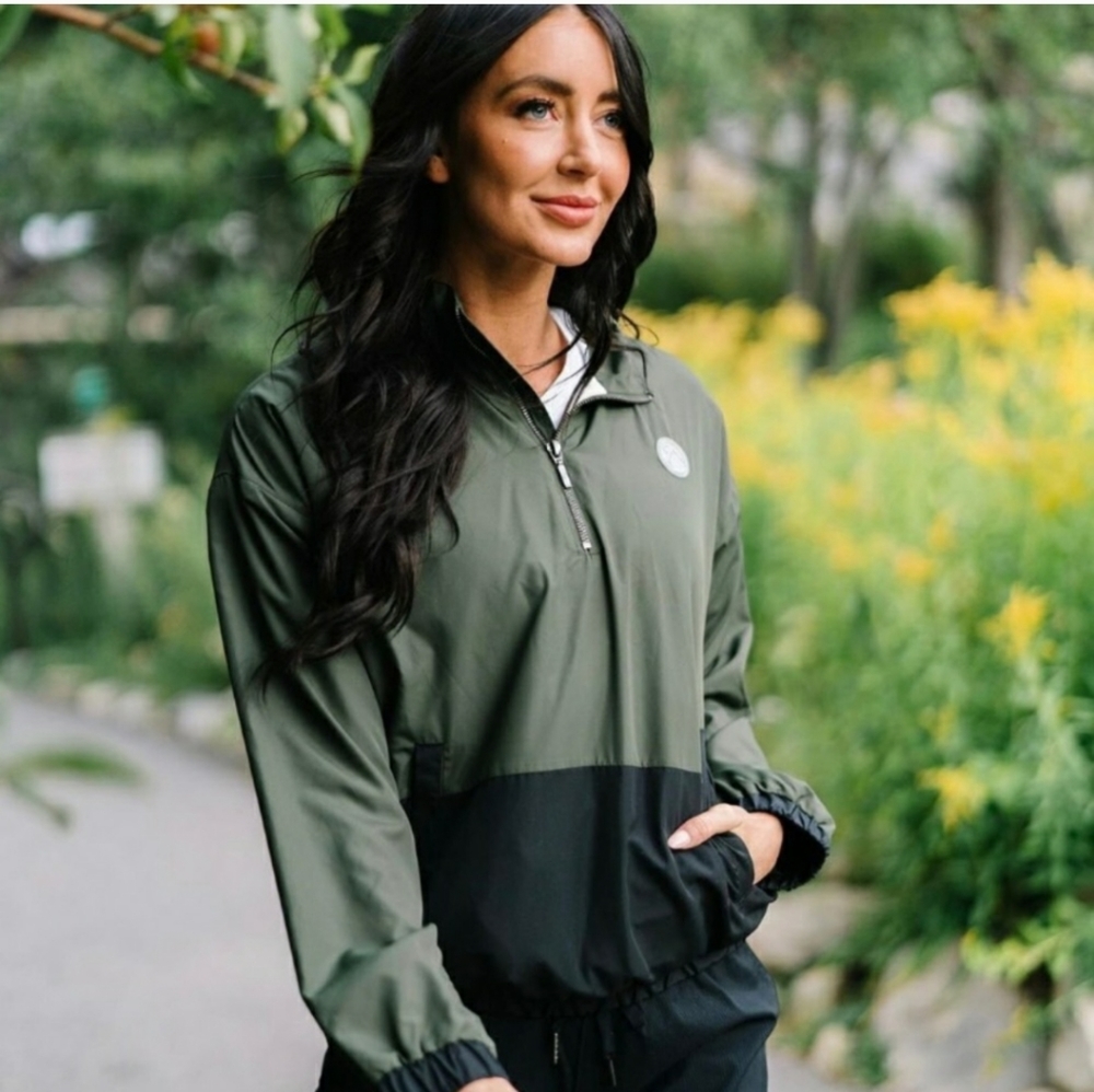 ZYIA Olive and Black Windbreaker